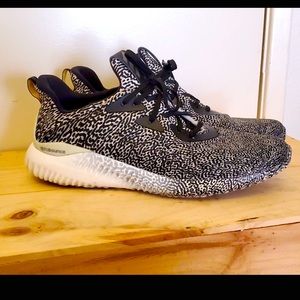 Adidas alphabounce limited edition
